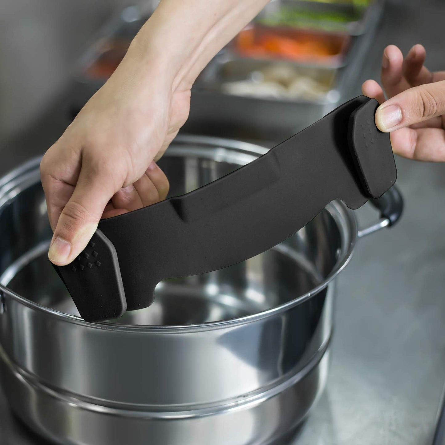 Clip-On-Sieb Silikon für alle Töpfe und Pfannen