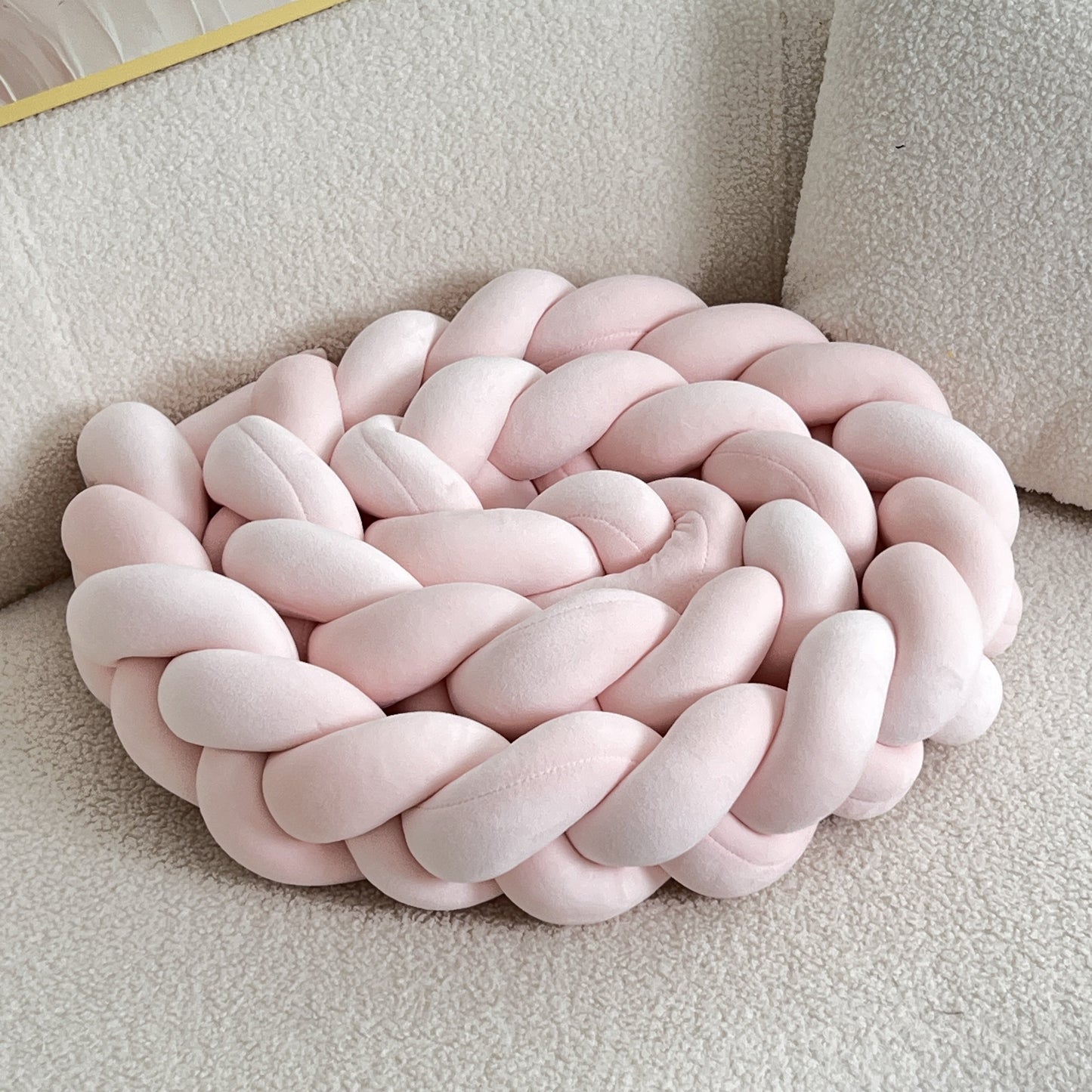 Garduru - Waschbares Bodenkissen mit geometrischem Design für einen zeitgenössischen Stil