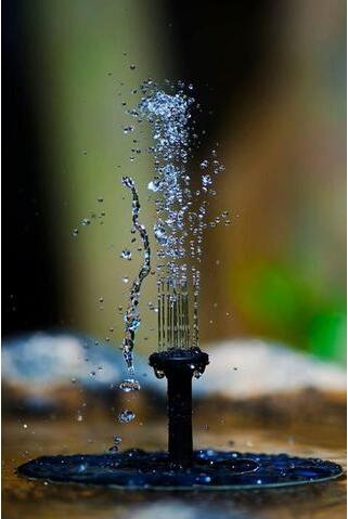 Solarbetriebener Wassersprudler für Vogeltränken – Sprudelbrunnen mit Solarpanel