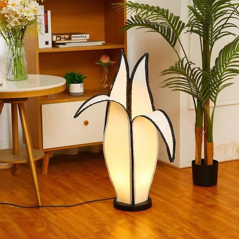 Garduru - Vintage LED Stehlampe mit Dimmer & Fernbedienung für gemütliche Wohnzimmer-Stimmung