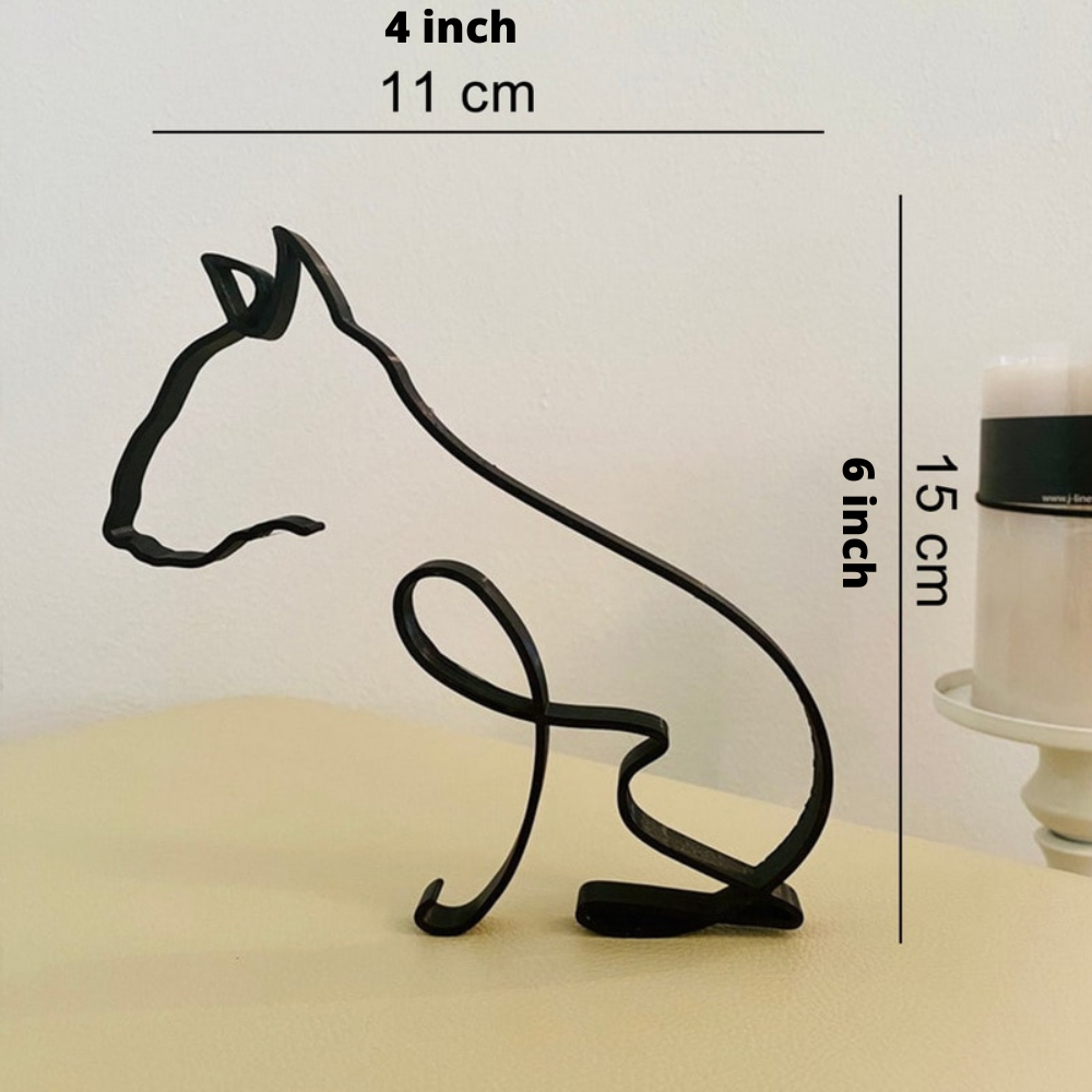 Eiserne Hunde- und Katzenskulpturen