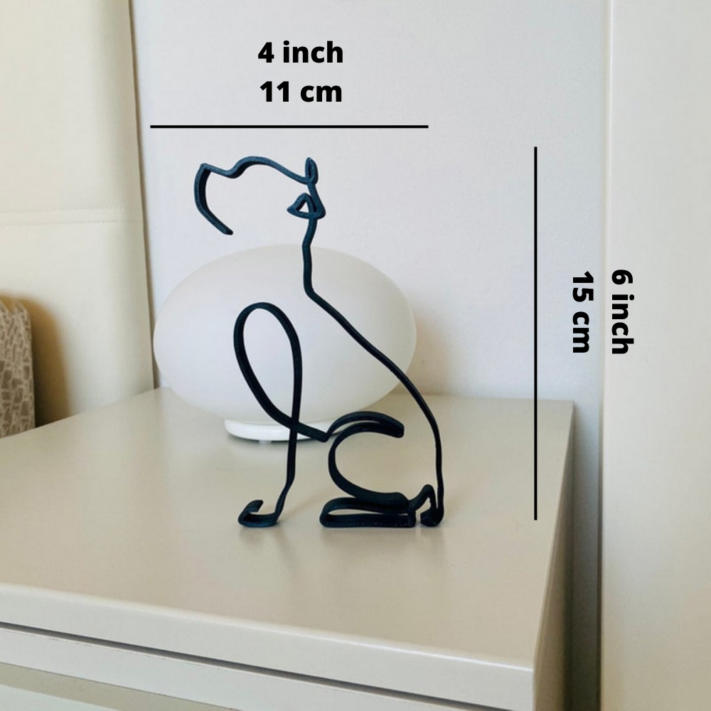 Eiserne Hunde- und Katzenskulpturen