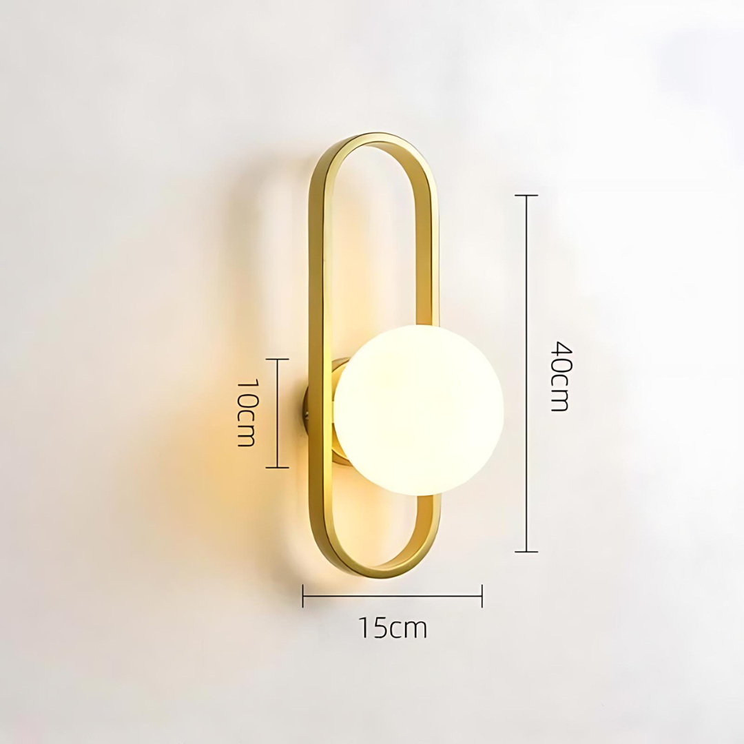 Wandleuchte Camille – Elegante LED-Lampe aus satinierte Glas für eine moderne Beleuchtung