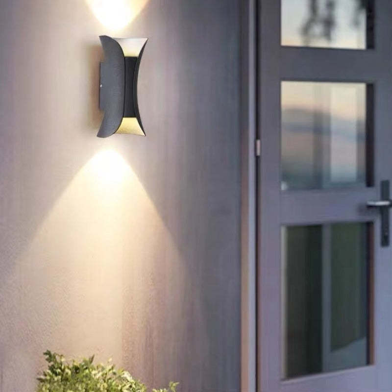 Garduru LED Wandleuchte – Moderne Aluminium Außenlampe für Terrassen & Wege