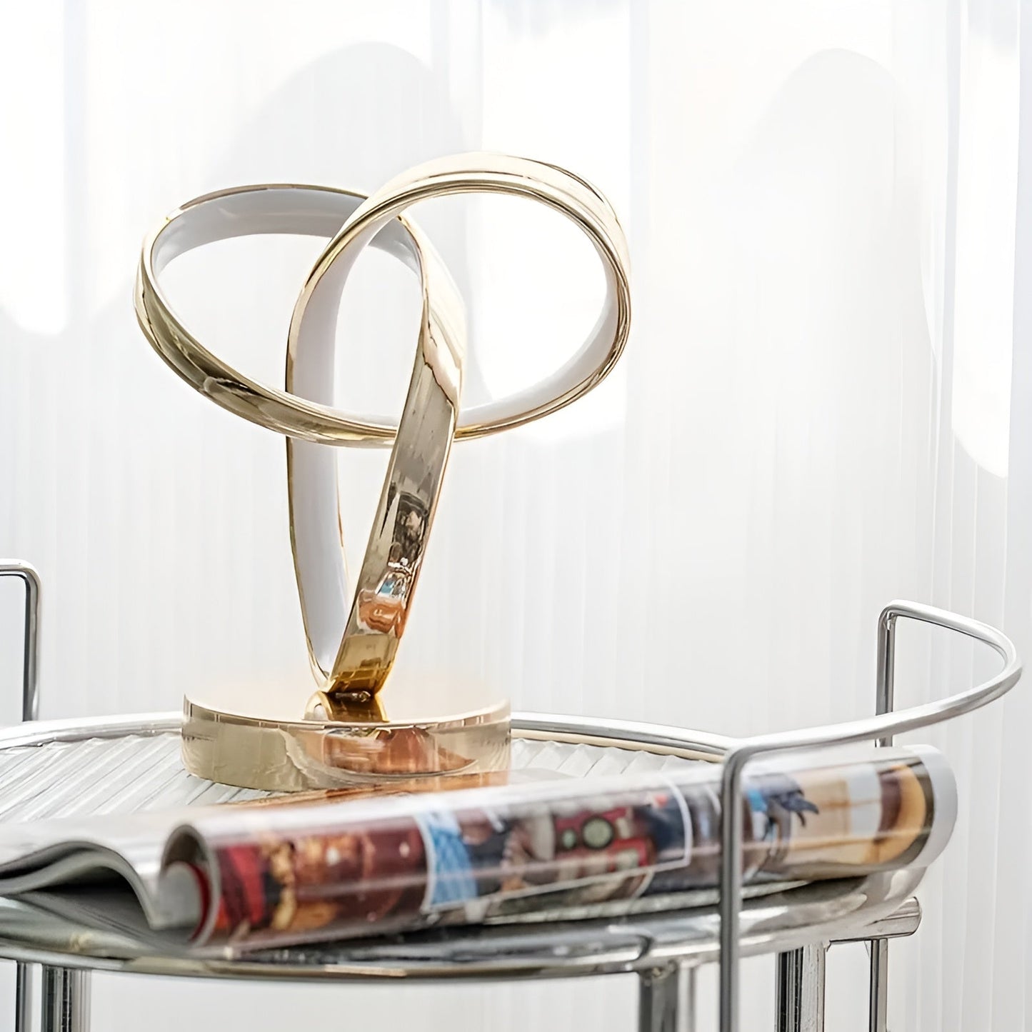 Elegante Tischlampe Gold aus Metall | LuxeGlow
