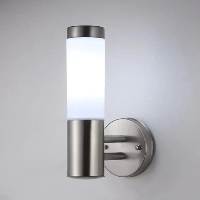 Garduru - Moderne LED Außenwandleuchte aus Edelstahl, Wetterfest & Energieeffizient
