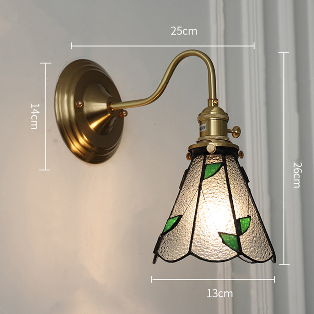Wandleuchte mit vintage Glas-Schirm