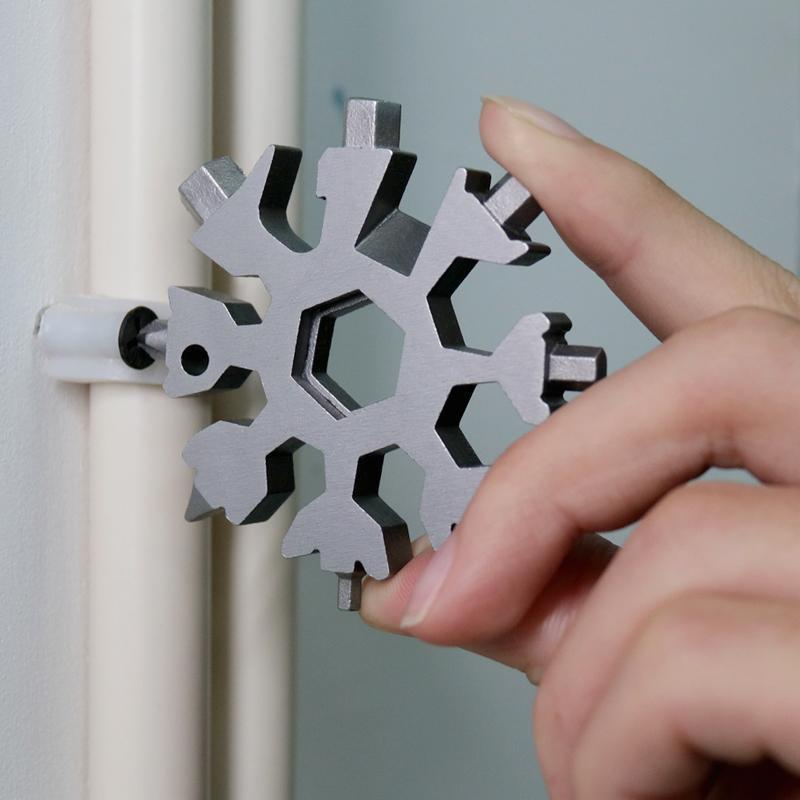 50% RABATT | 18-in-1 Edelstahl Schneeflocken Multi-Tool