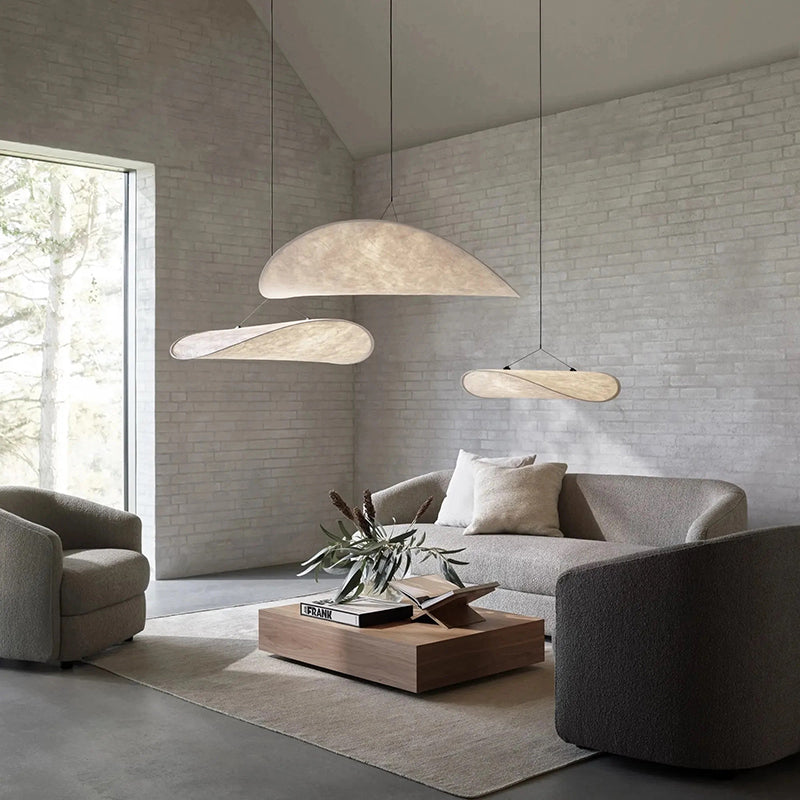 Moderne LED-Hängelampe aus Metall und synthetischer Seide für Zuhause und Büro