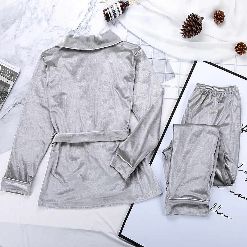 Luxuriöses Samt Pyjama-Set