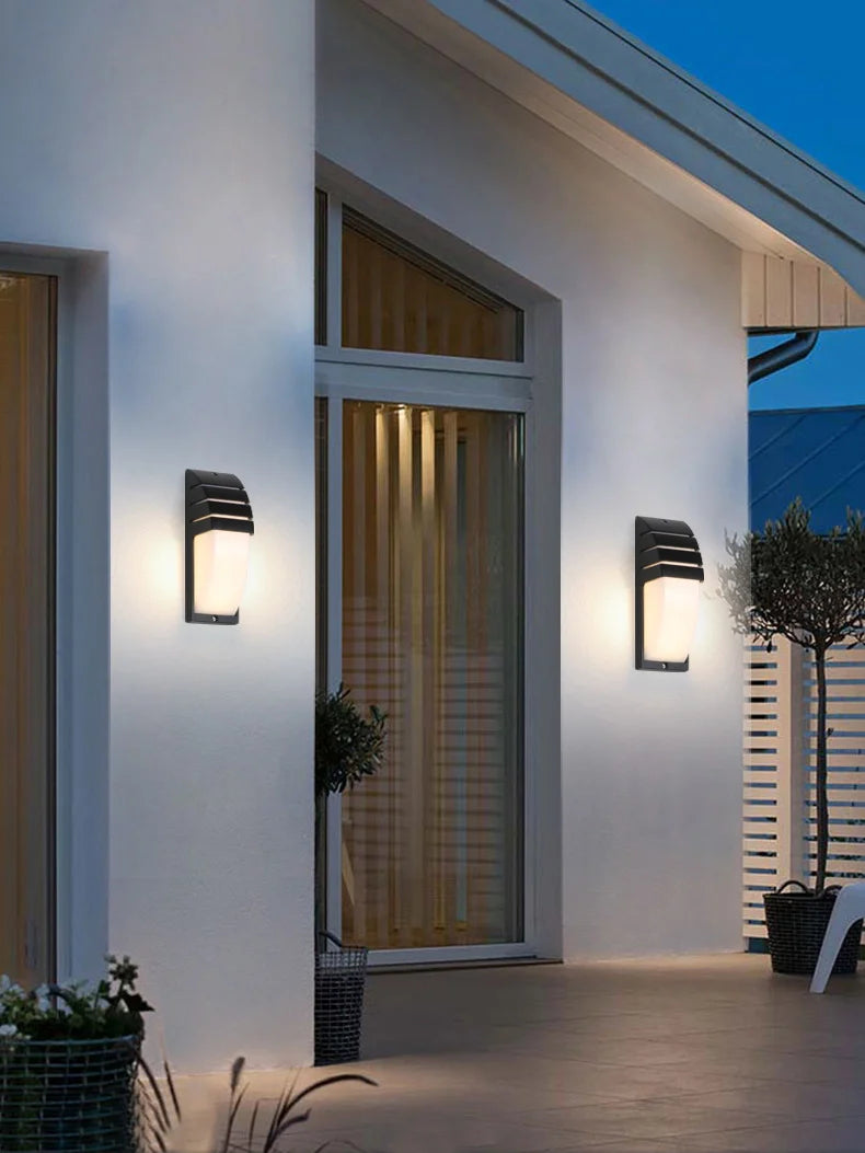 Wasserdichte LED Außenwandlampe mit menschlichem Bewegungssensor