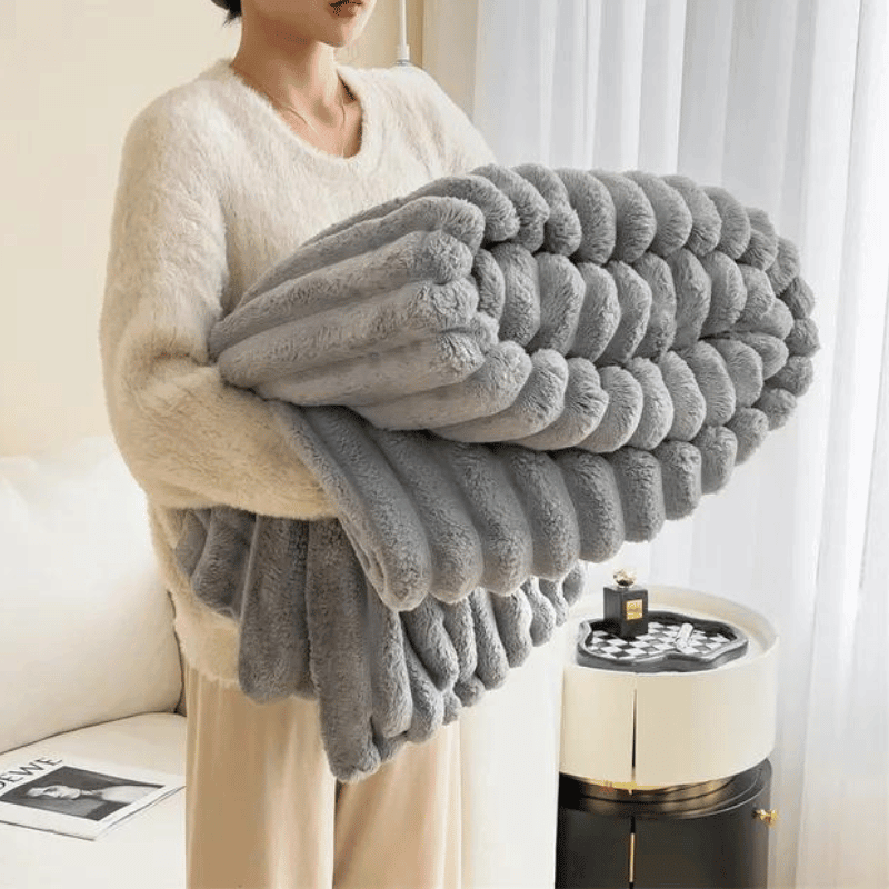 Gerippte Plüsch Chenille Wurfdecke