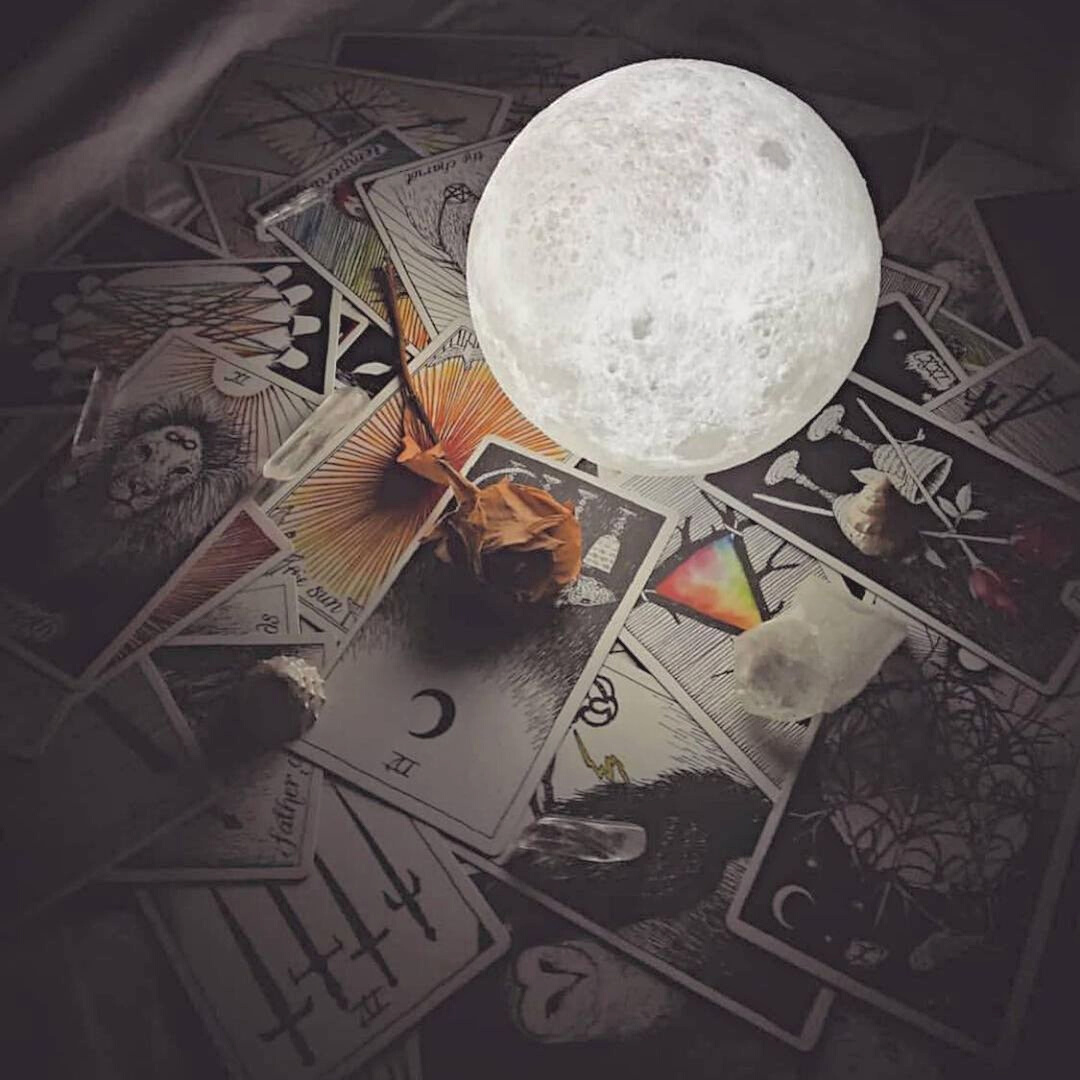 Mondlampe - Lunar - Wiederaufladbar - Touch-Steuerung