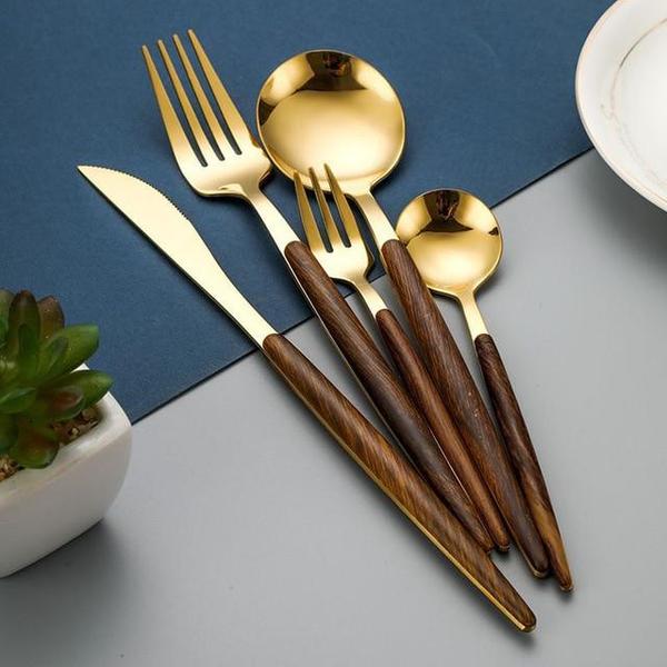 Holzgriff-Besteck-Set