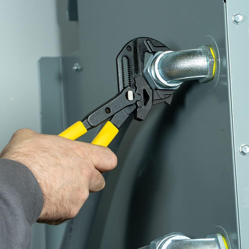 Zangen-Schraubenschlüssel, verstellbare Pumpenzange und glatte Parallelbacken