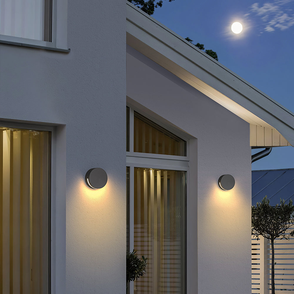 Garduru Runde Außenwandleuchte – IP65 wasserdicht Metall- und Glasdesign