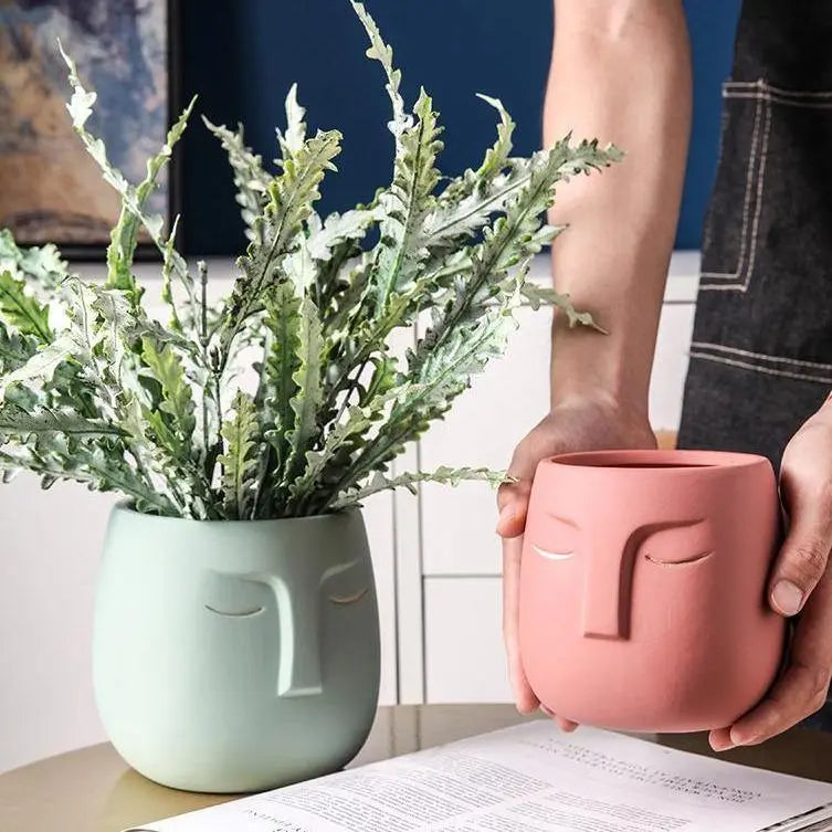ZenVase – Luxus Keramische Schlafendes Gesicht Blumenpott mit Abstrakter Eleganz