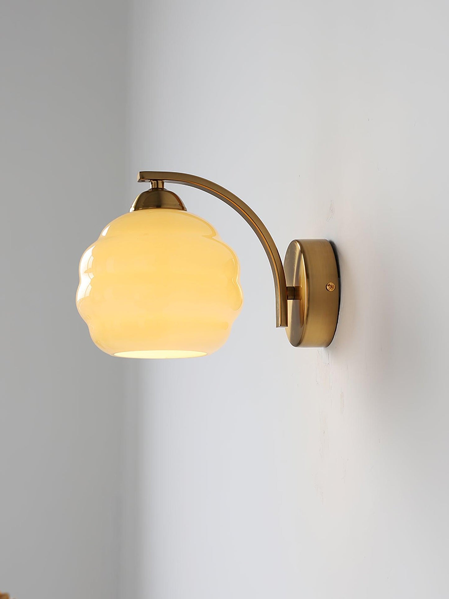 Garduru Deco Vintage Wandlampe – Klassische Eleganz für zeitlose Interieurs