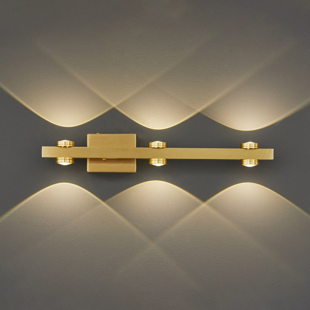 Freja - Moderne LED-Wandleuchte, Schwarz/Gold, Badezimmer, Metall