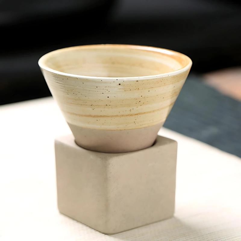Rayvia Japanische Keramik Kaffeetassen-Set aus 2 Farben