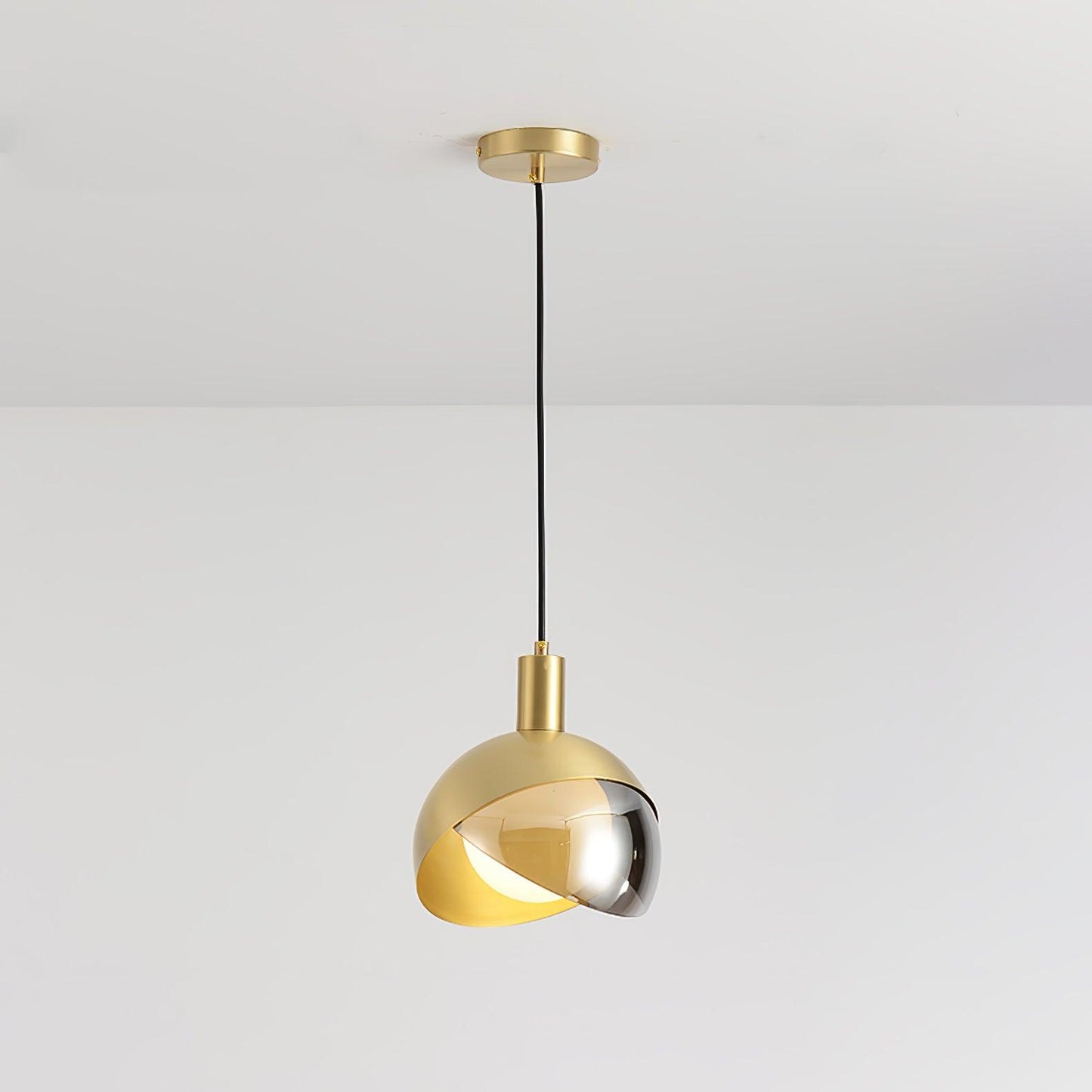 Moderne Hängeleuchte - Minimalistische Lampe aus Metall und Glas, Urban Design