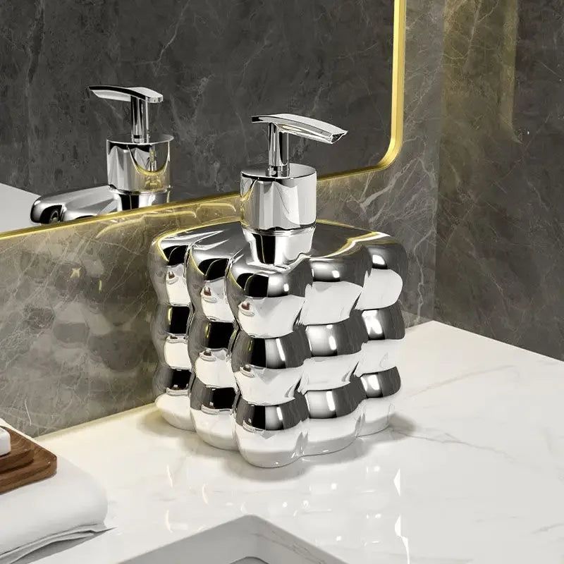BubbleGlow – Luxuriöser Seifenspender mit verspieltem Design für Badezimmer und Küche