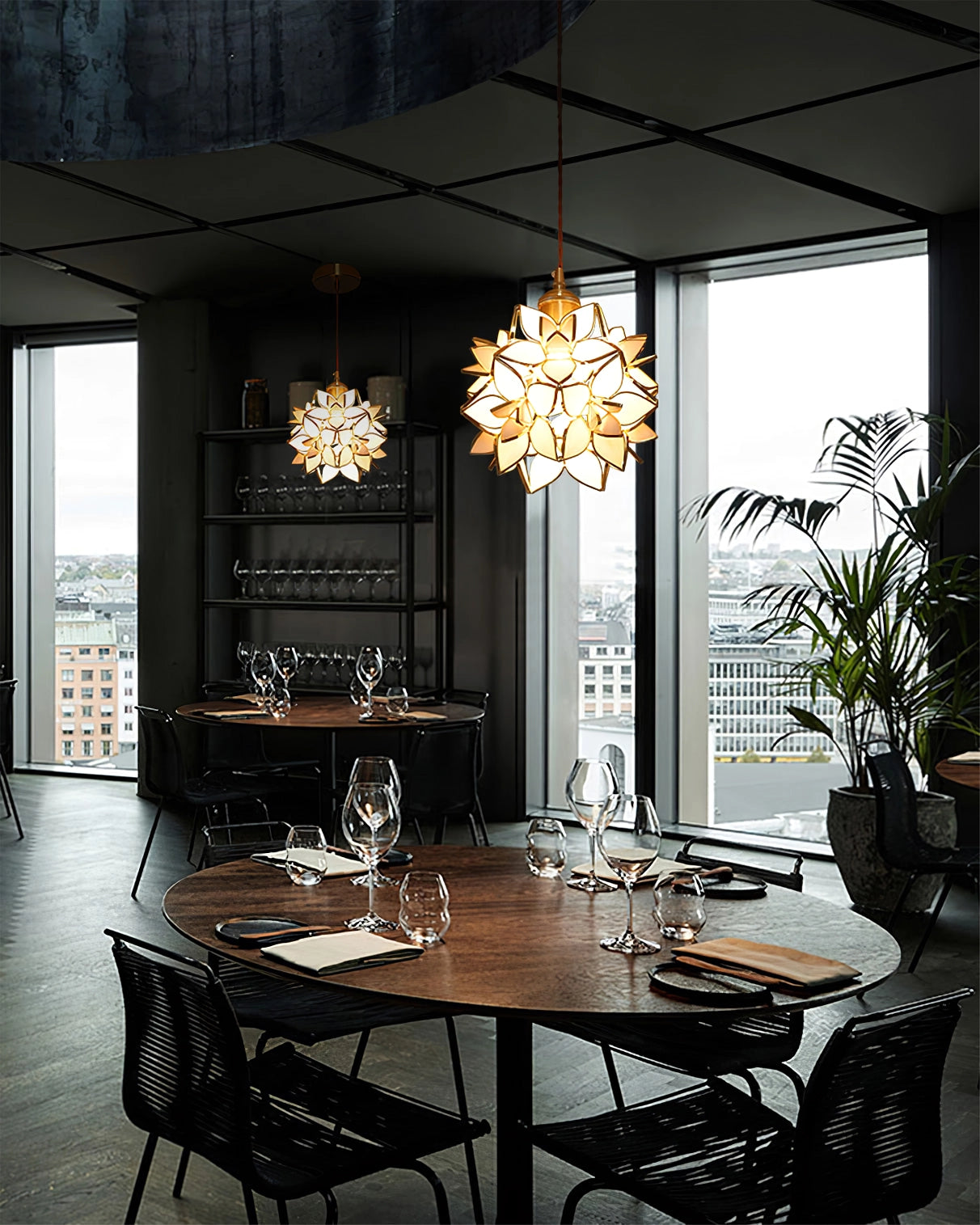 Suspension Capiz und Muschel - Elegante Metall- und Glasklampen für Wohnzimmer und Esszimmer