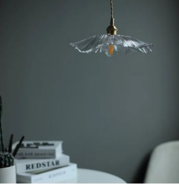 RoyaleGlow Charmante Vintage Blumen Glas Pendelleuchte – Elegante Beleuchtung für Zuhause & Essbereich
