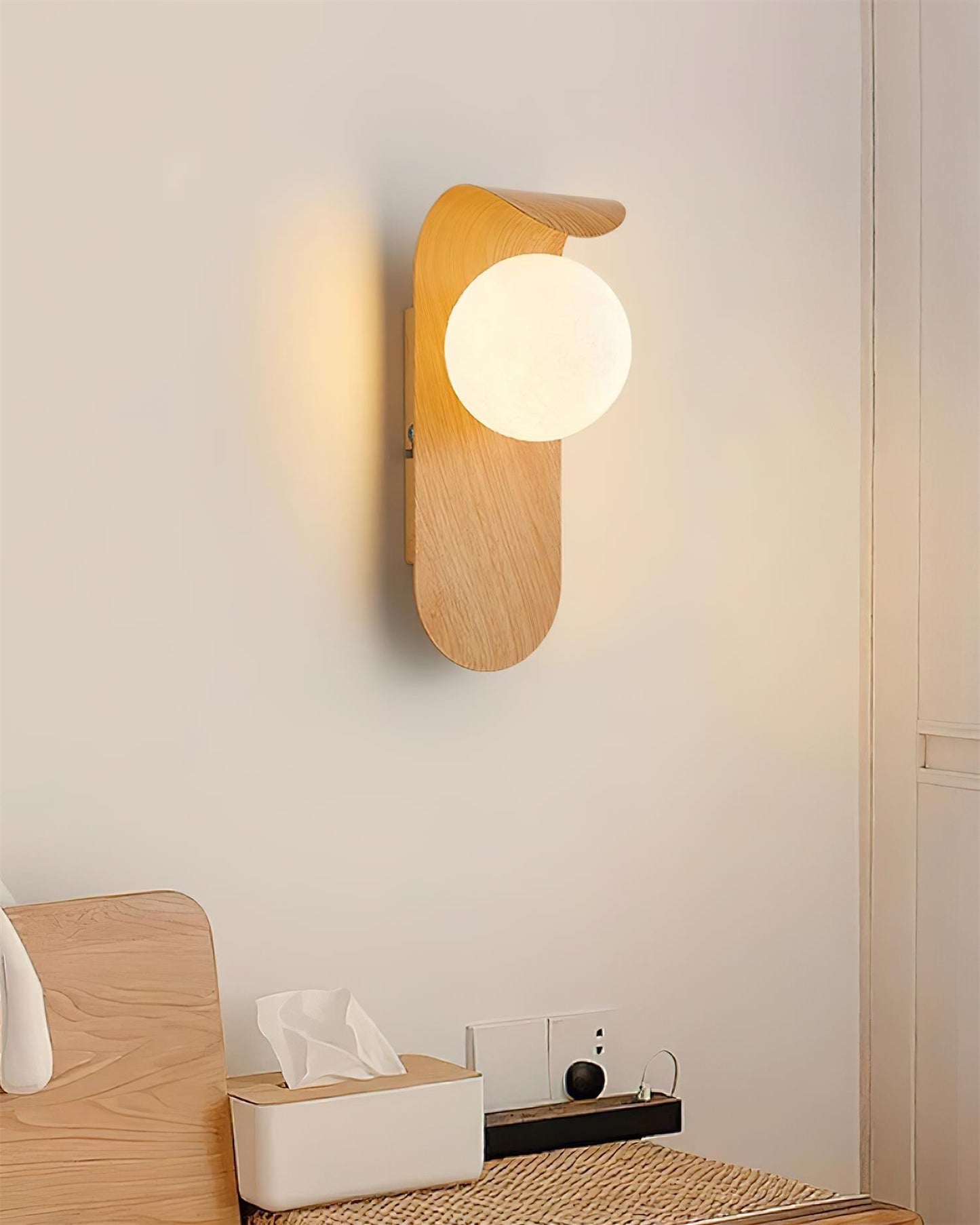 Garduru Light – Retro Holz-Acrylglas LED Wandleuchte
