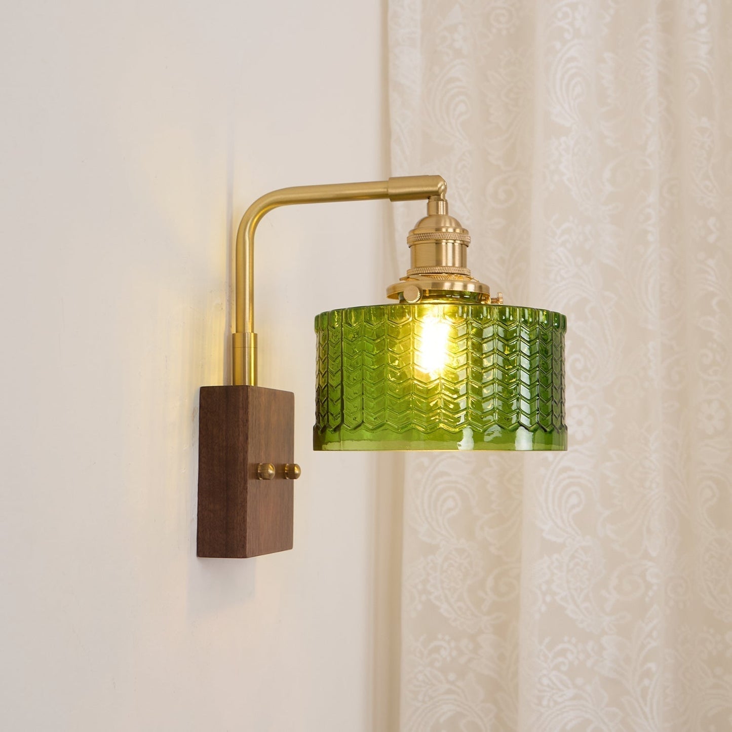 Garduru Wandleuchte – Rustikale Glas- und Holz-Wandleuchte mit vintage Charme