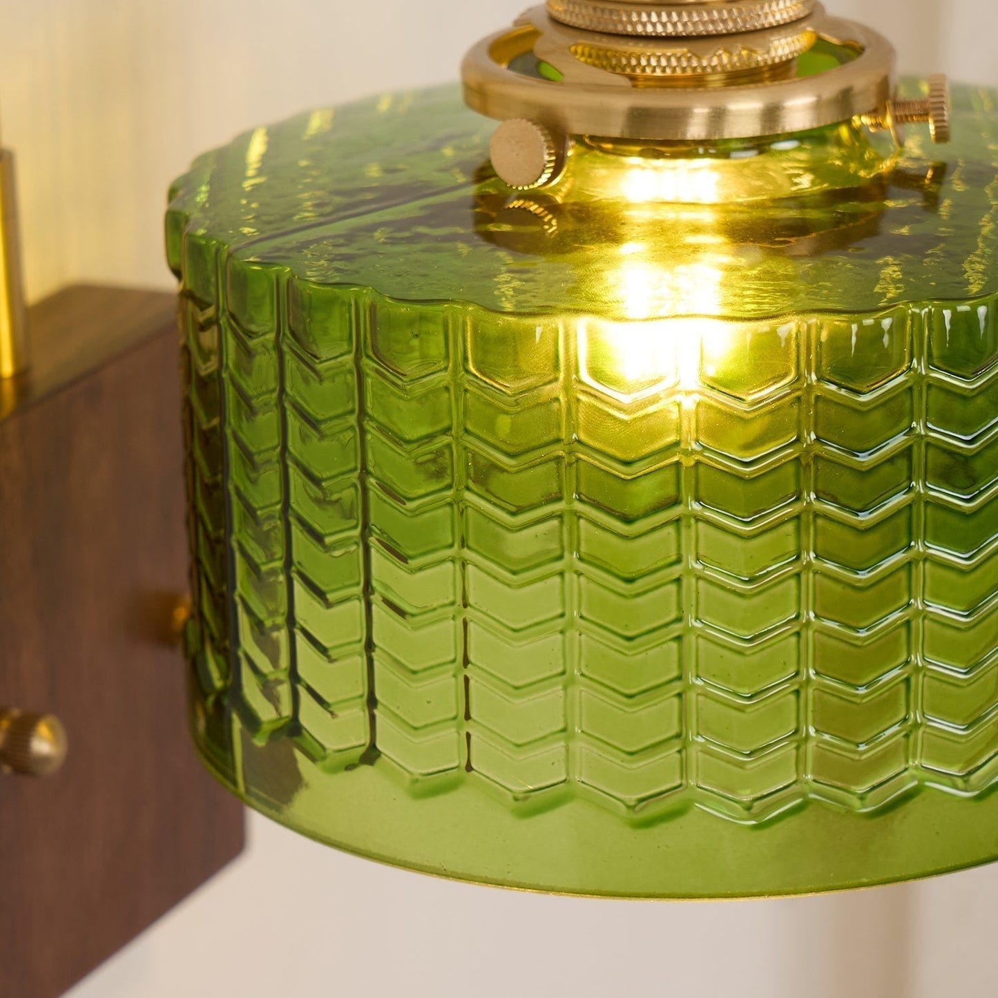 Garduru Wandleuchte – Rustikale Glas- und Holz-Wandleuchte mit vintage Charme