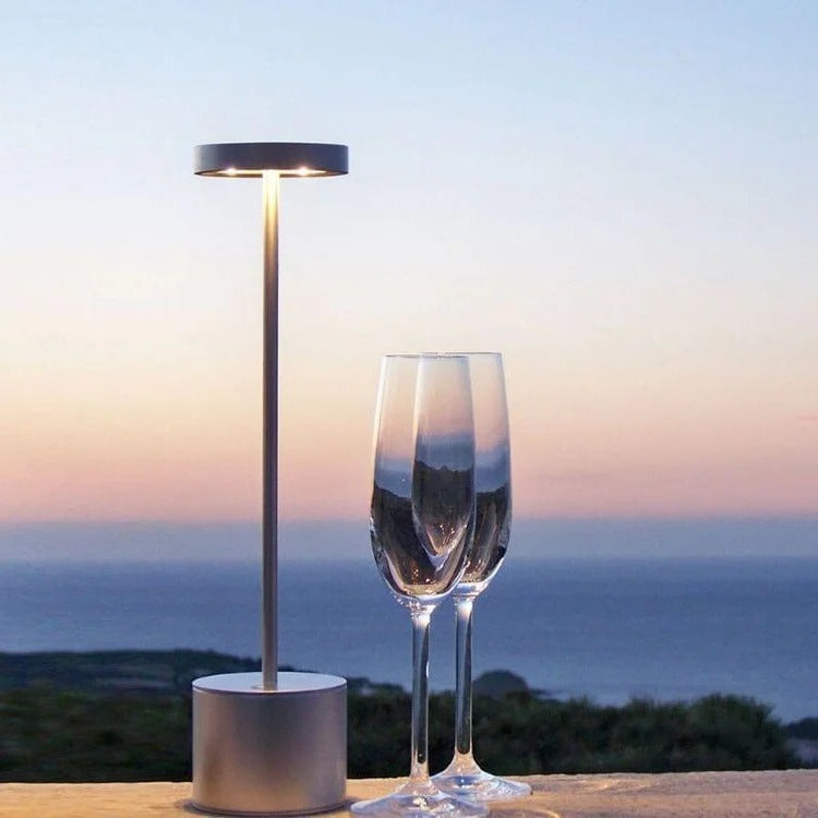 Royaleva Kreative LED kabellose Tischlampe - Wiederaufladbar & Wasserdicht