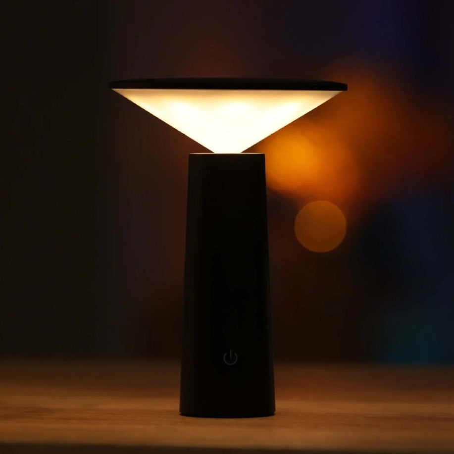 GlowBeam - Moderne LED Tischlampe mit drehbarem Kopf
