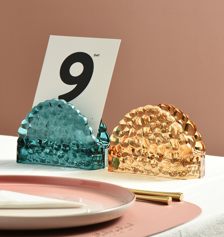 Serviettenhalter aus Glas mit Kronjuwelen