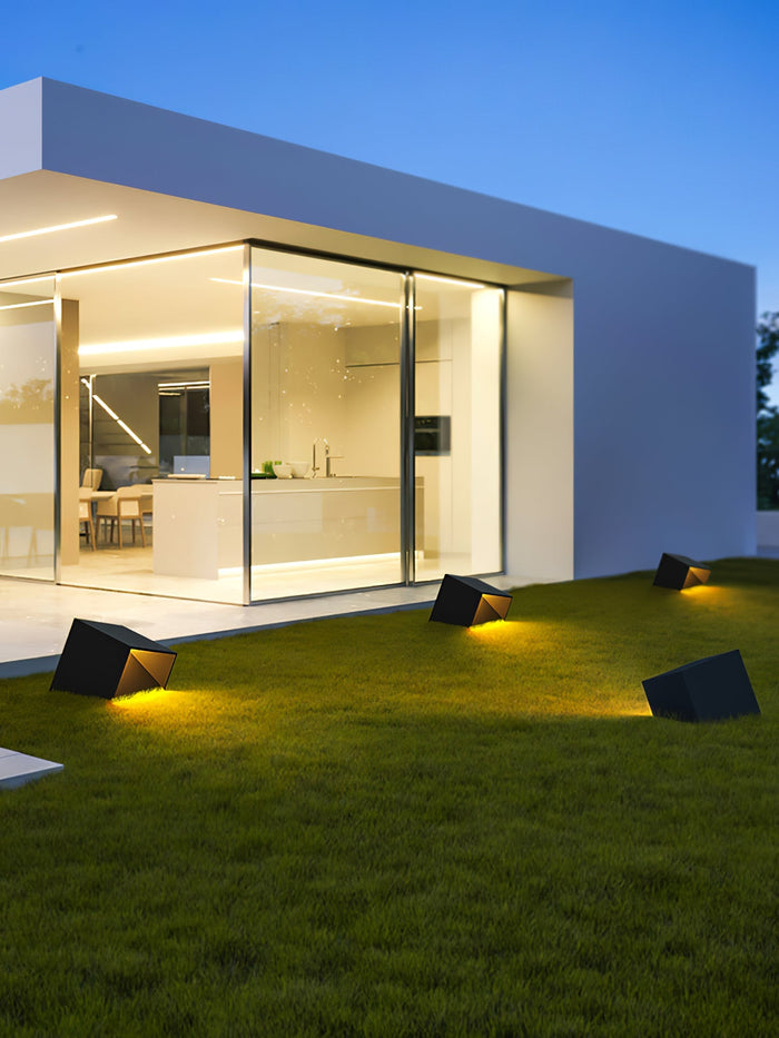Garduru – Kompakte Solar Gartenlampe