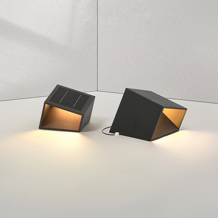 Garduru – Kompakte Solar Gartenlampe