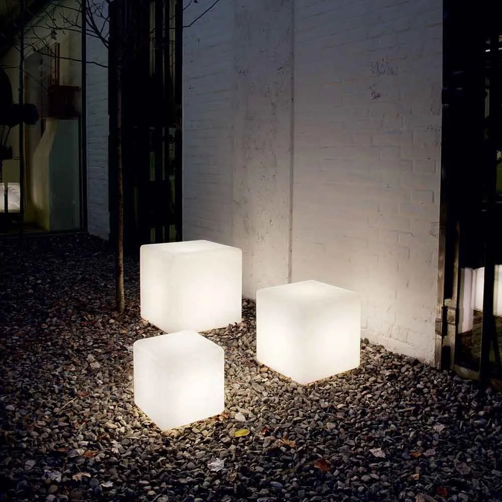 Lampe Cube Außen LED – Modernes Wiederaufladbares Licht mit Fernbedienung