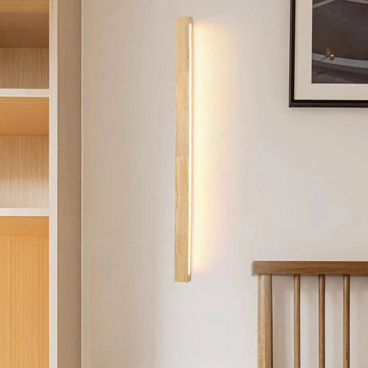 Moderne Holz-LED-Wandleuchte