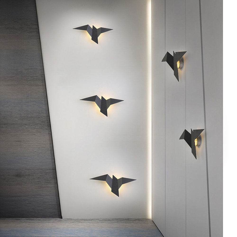 Garduru Iron Bird Wandlampe – Künstlerische LED-Wandlampe für einzigartige Innenräume