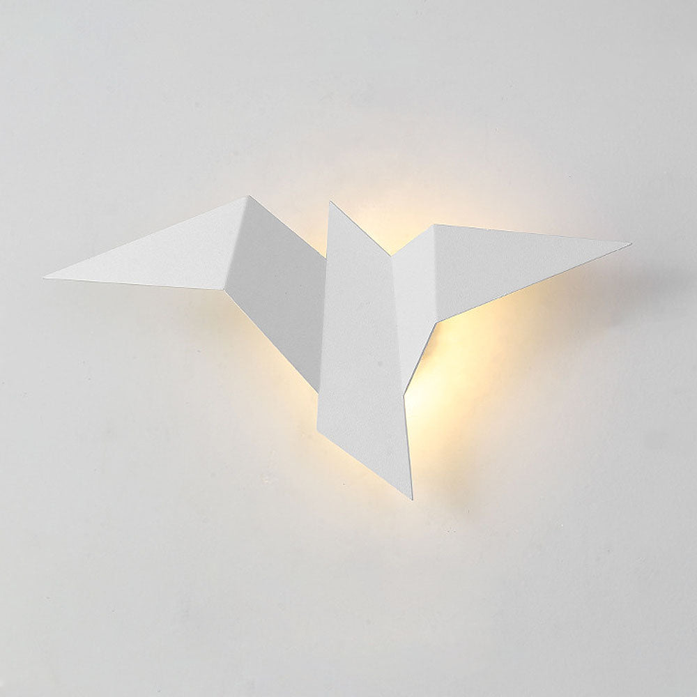 Garduru Iron Bird Wandlampe – Künstlerische LED-Wandlampe für einzigartige Innenräume