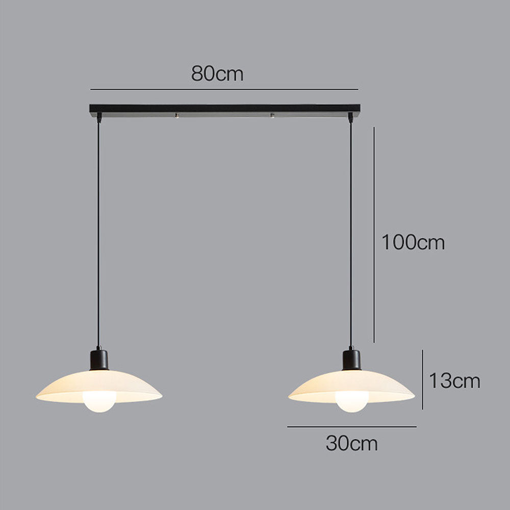 Minimalistische weiße Glasaufhängung – Moderne Lampe mit schlichter Gestaltung