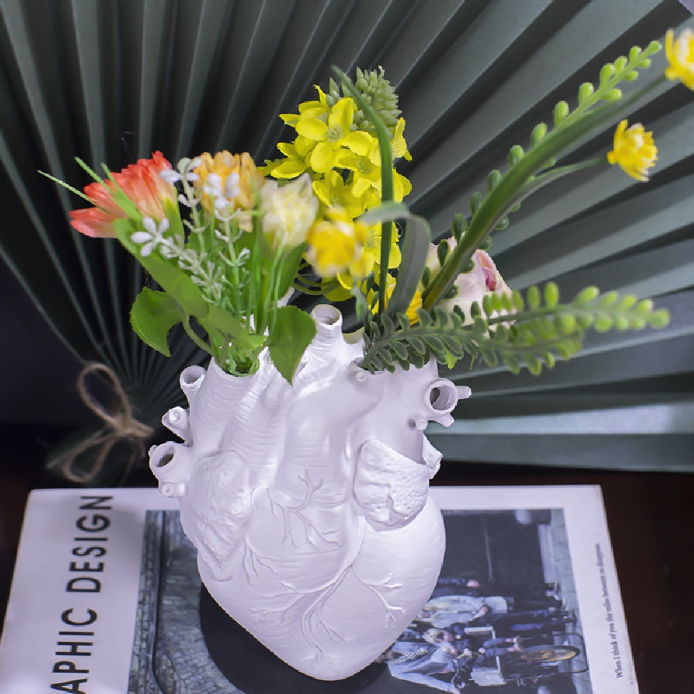 Garduru herzförmiges Harz Vase Dekor