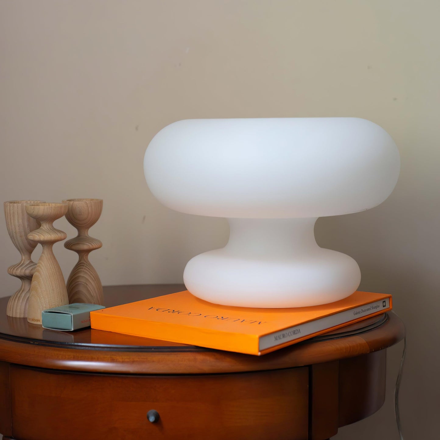 Garduru Tischlampe – Verspielt und doch Elegant LED Akzentbeleuchtung