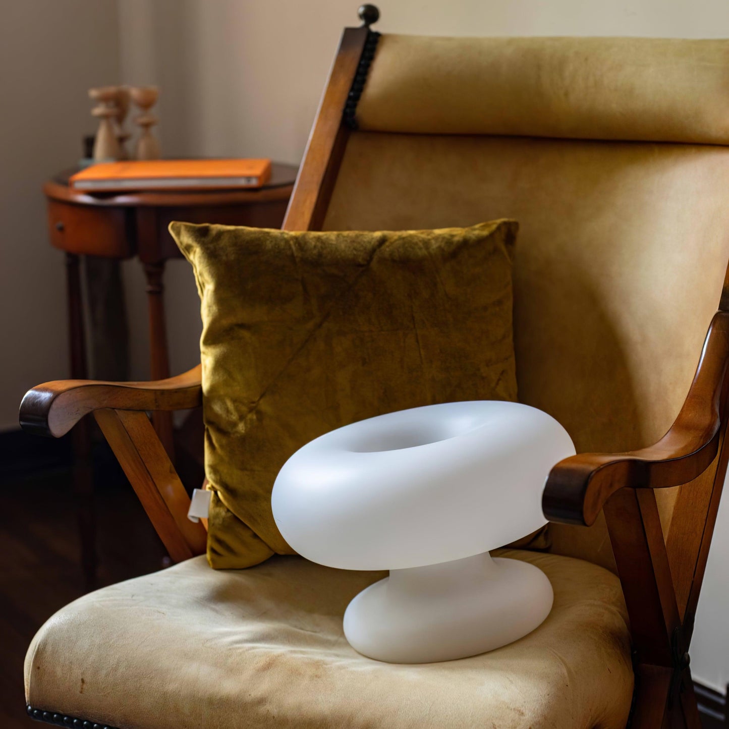 Garduru Tischlampe – Verspielt und doch Elegant LED Akzentbeleuchtung