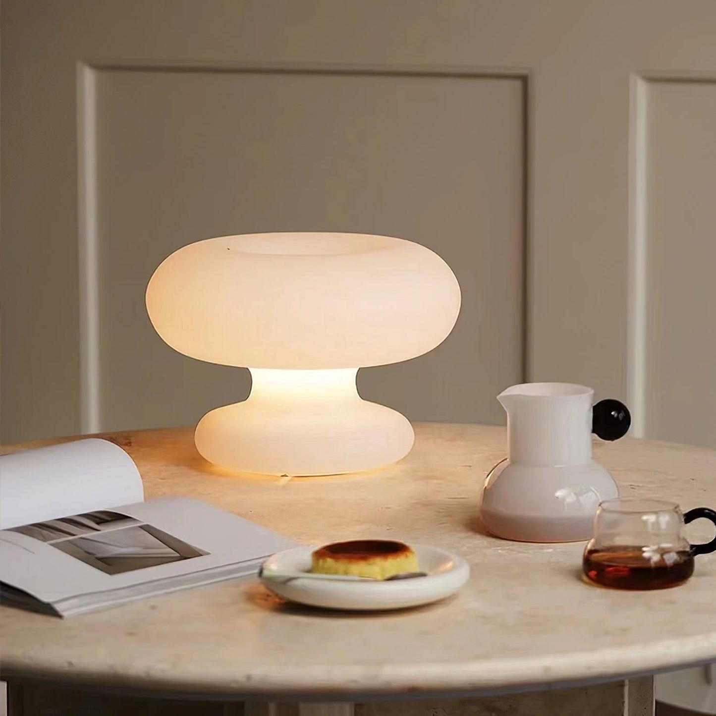 Garduru Tischlampe – Verspielt und doch Elegant LED Akzentbeleuchtung