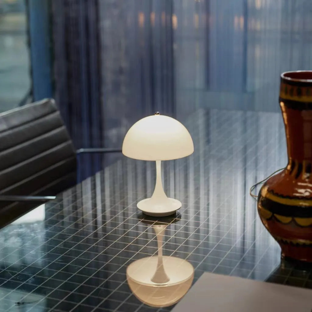 EclatéAura™ Luxe Tischlampe – Ein Meisterwerk der Eleganz & Beleuchtung