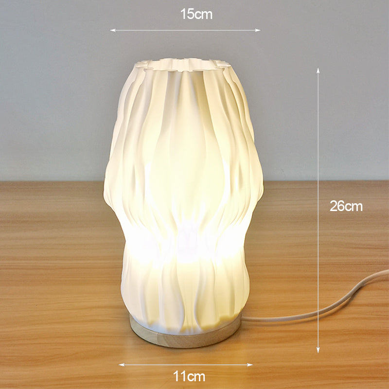 Frélight – Französische Stehlampe im cremefarbenen Stil