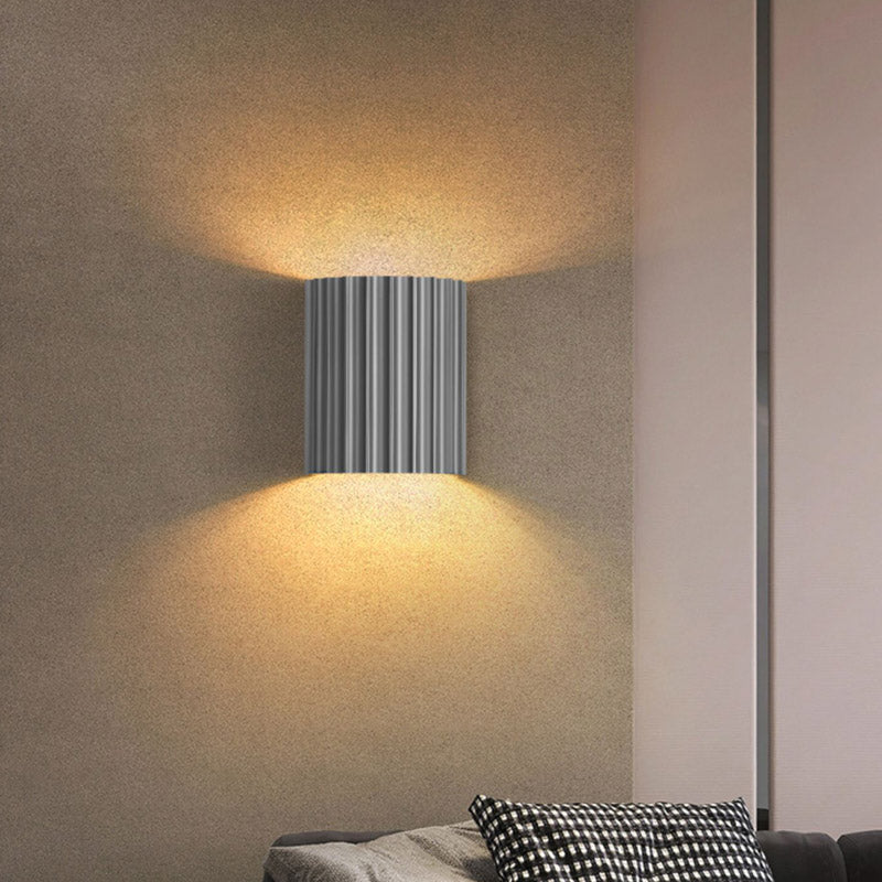 Moderne Design Wandleuchte – Lampenschirm in Falten