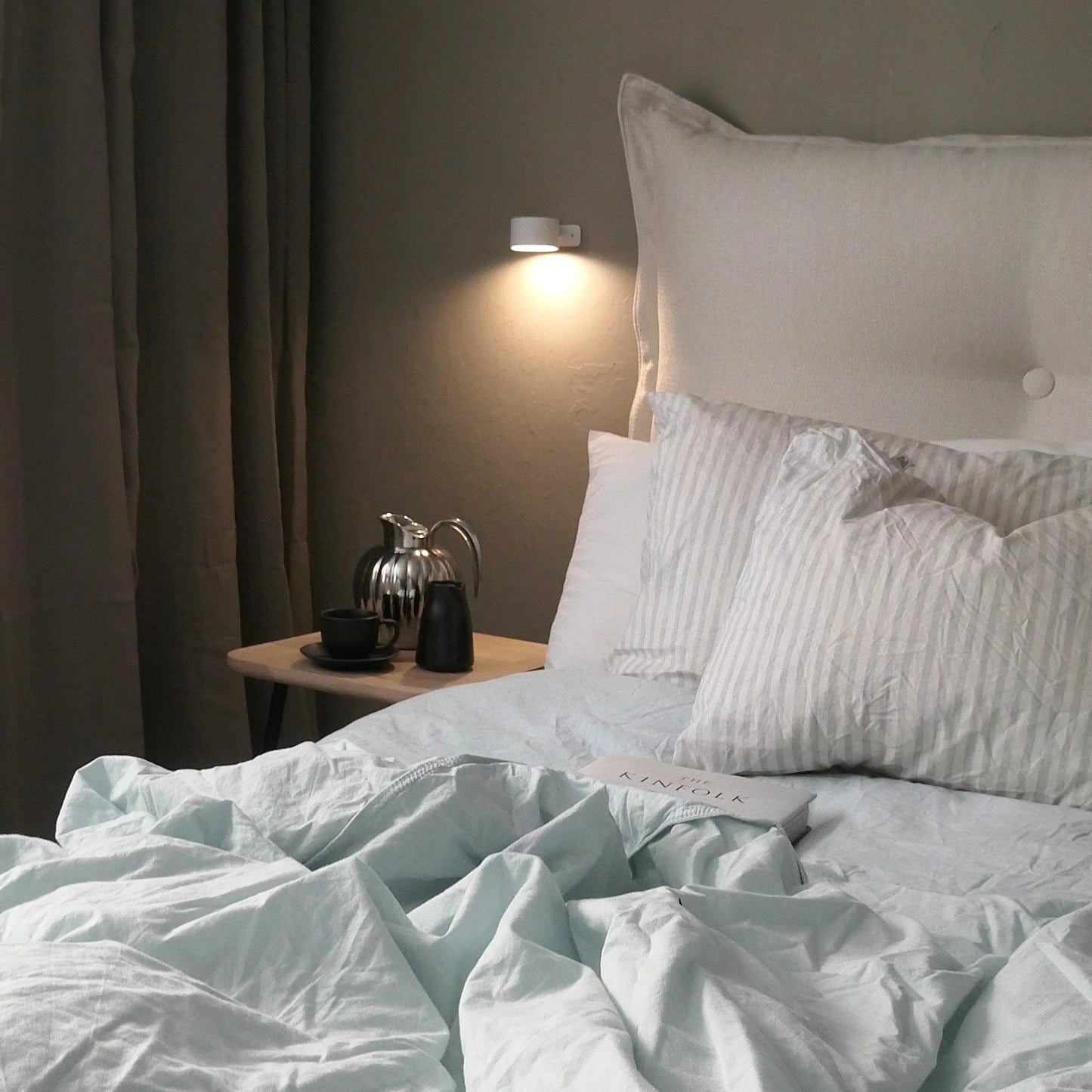 Spotlight Akku Wandleuchte – Wiederaufladbar, 360° drehbar & dimmbar LED Licht