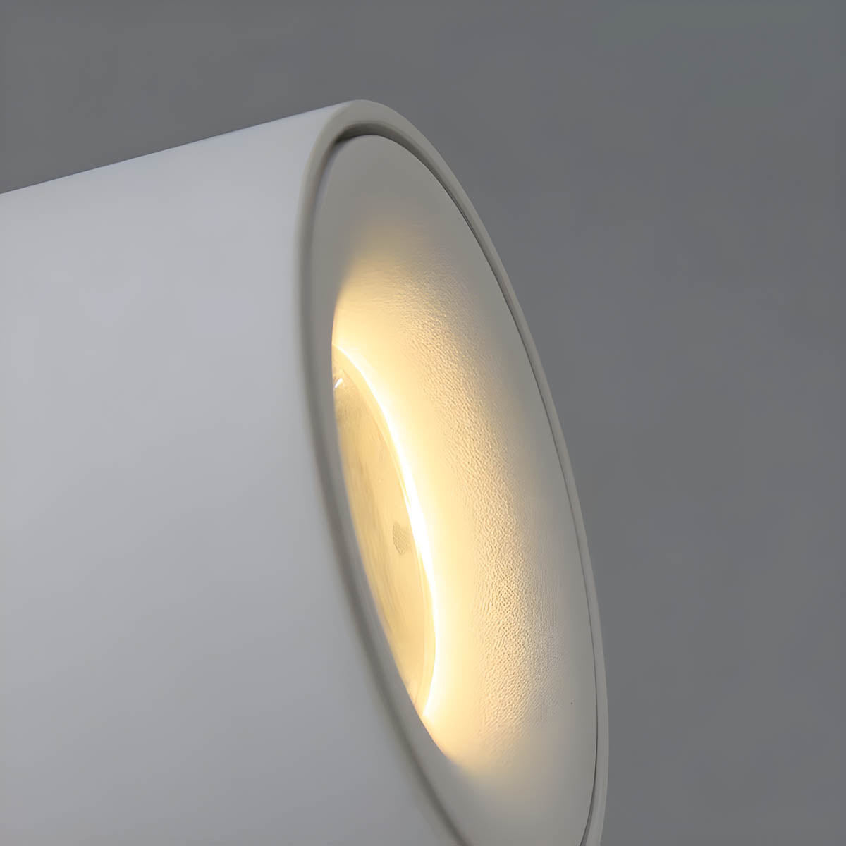 LumiFlex – Dimmbare Wandlampe mit minimalistischem Design und schwenkbarem Kopf